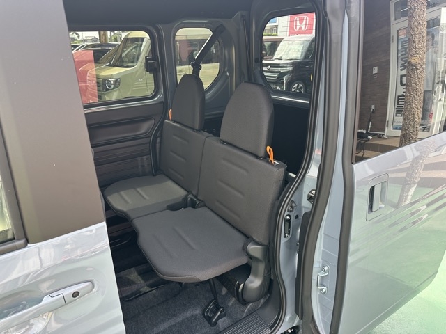 N-VAN(ホンダ)届出済未使用車 4