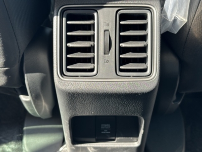 WR-V(ホンダ)登録済未使用車 内外装写真他