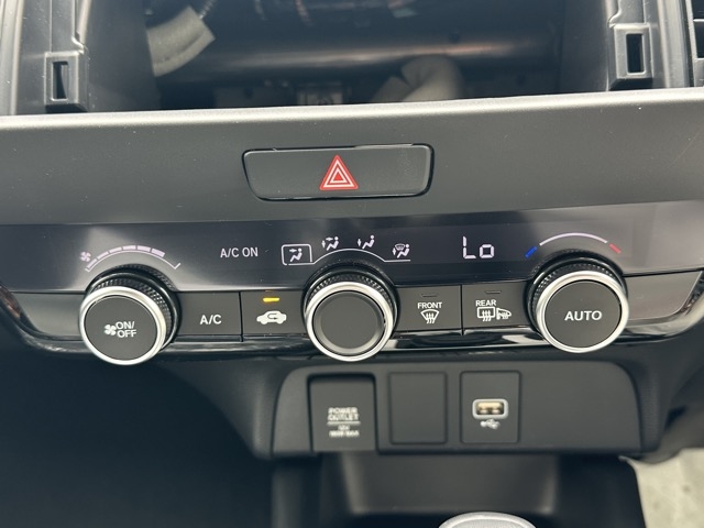 フィット(ホンダ)登録済未使用車 17