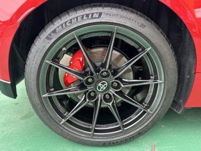 GRヤリス(トヨタ)中古車 内外装写真他２