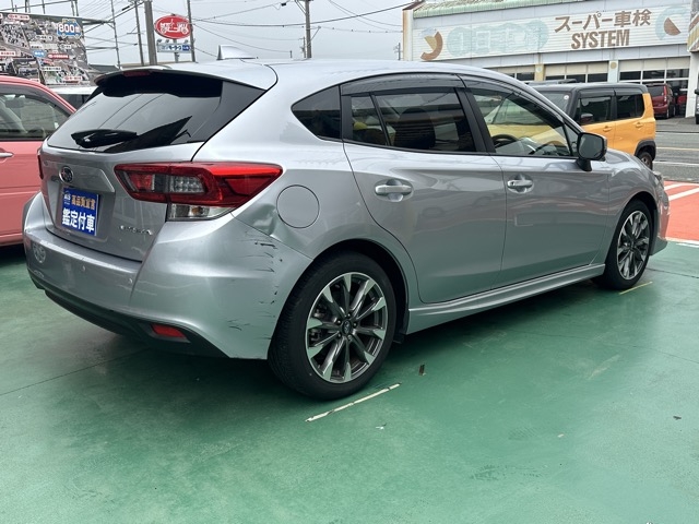 インプレッサ(スバル)中古車 10