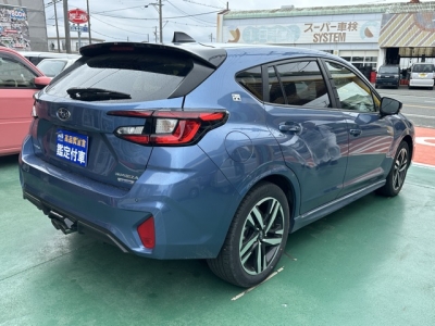 インプレッサ(スバル)中古車 内外装写真他２