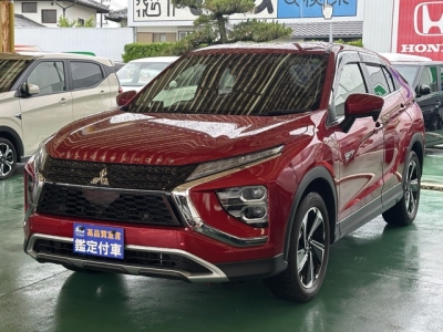 エクリプスクロスPHEV(三菱)中古車 前方