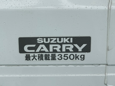 キャリートラック(スズキ)中古車 後席内装