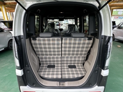 N-BOX(ホンダ)届出済未使用車 内外装写真他１