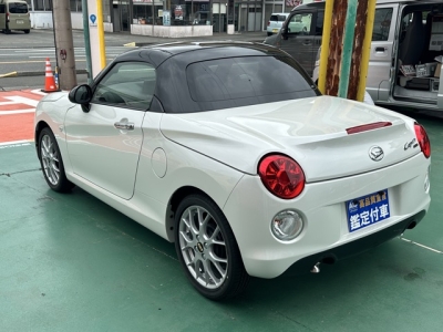 コペン(ダイハツ)届出済未使用車 後方