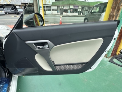 コペン(ダイハツ)届出済未使用車 内外装写真他
