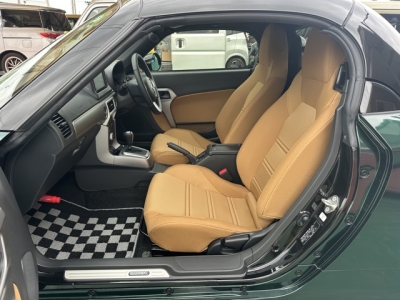 コペン(ダイハツ)中古車 前席内装