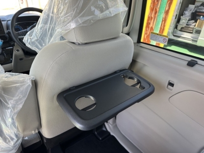 新型ルークス(ニッサン)ディーラ-試乗車 内外装写真他２