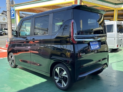 新型ルークス(ニッサン)中古車 後方