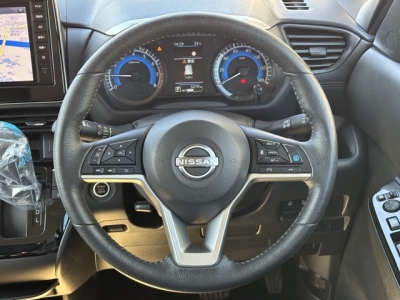 新型ルークス(ニッサン)中古車 内外装写真