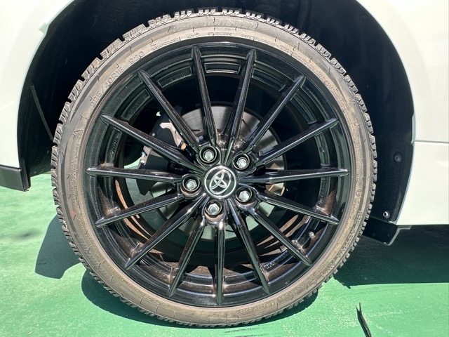 GRヤリス(トヨタ)中古車 10