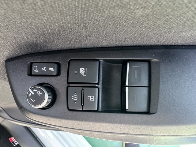 GRヤリス(トヨタ)中古車 12