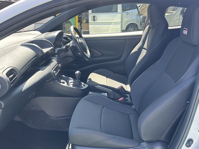 GRヤリス(トヨタ)中古車 3