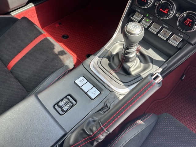 GR86(トヨタ)中古車 19