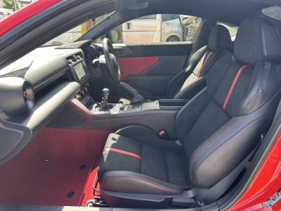 GR86(トヨタ)中古車 前席内装