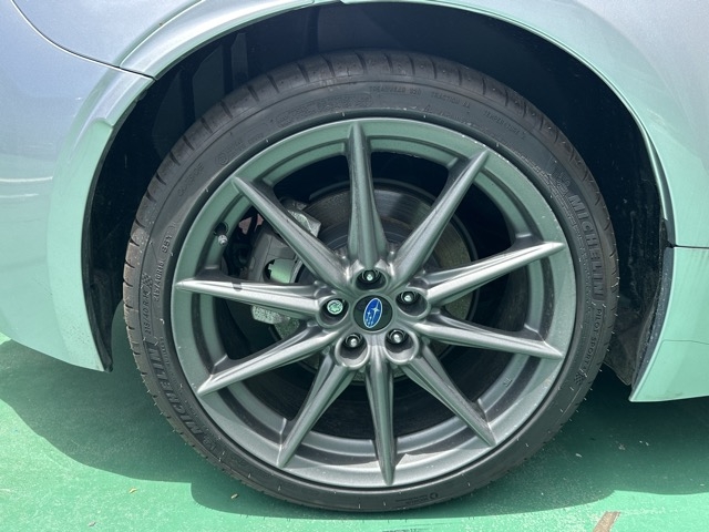 BRZ(スバル)中古車 11