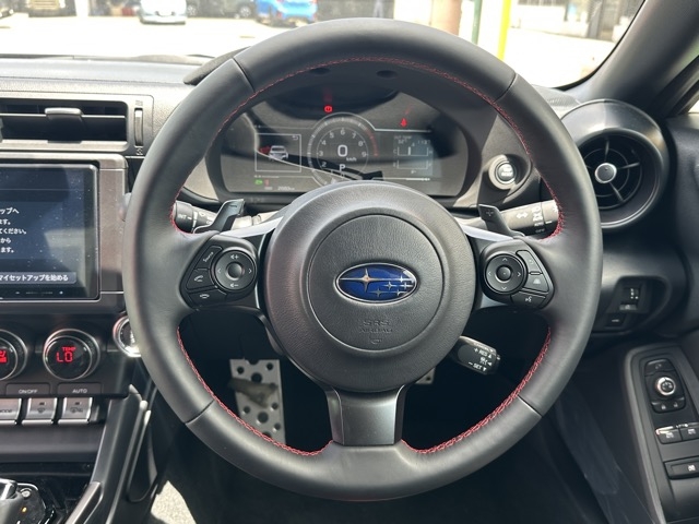 BRZ(スバル)中古車 6