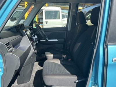 ルーミー(トヨタ)中古車 前席内装