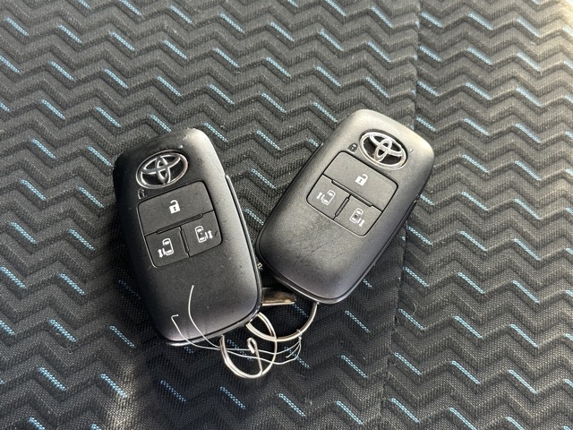 ルーミー(トヨタ)中古車 16