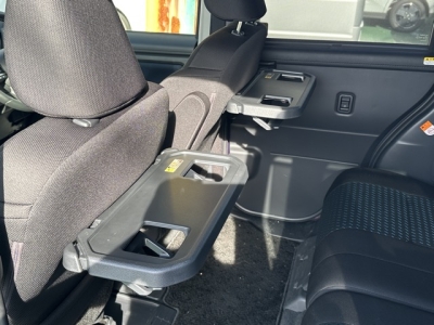 ルーミー(トヨタ)中古車 内外装写真他１