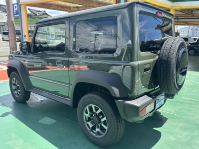 ジムニーシエラ(スズキ)登録済未使用車 後方
