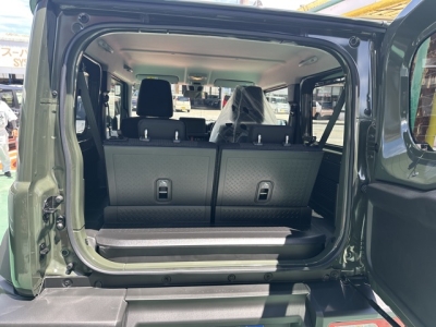 ジムニーシエラ(スズキ)登録済未使用車 内外装写真他