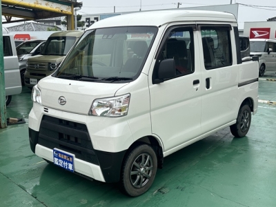 ハイゼットカーゴ(ダイハツ)中古車 前方