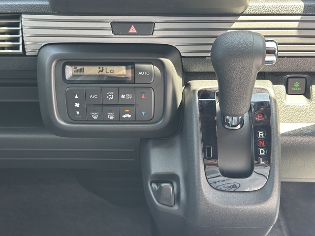 N-VAN(ホンダ)届出済未使用車 18