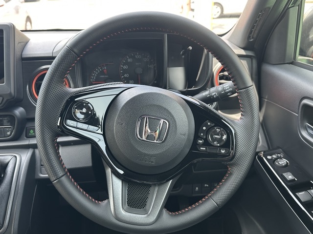N-ONE(ホンダ)届出済未使用車 6