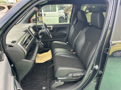 N-WGN(ホンダ)中古車 前席内装
