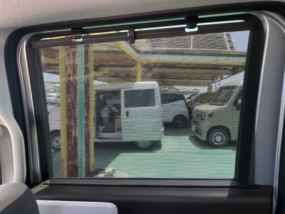 N-BOX(ホンダ)中古車 後席から見た前席