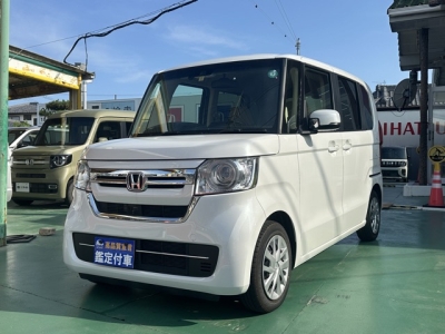 N-BOX(ホンダ)中古車 前方