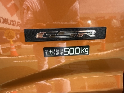 トライトン(三菱)中古車 内外装写真他２