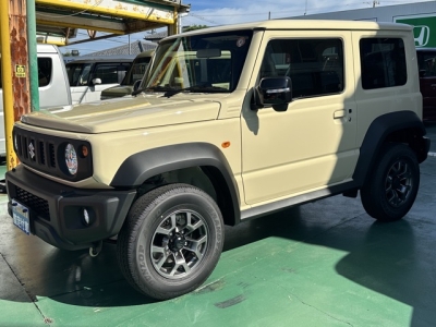 ジムニーシエラ(スズキ)登録済未使用車 前方