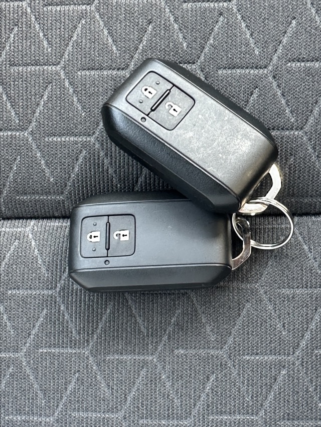 スイフト(スズキ)中古車 28