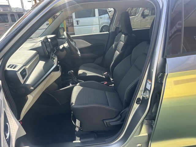 スイフト(スズキ)中古車 3