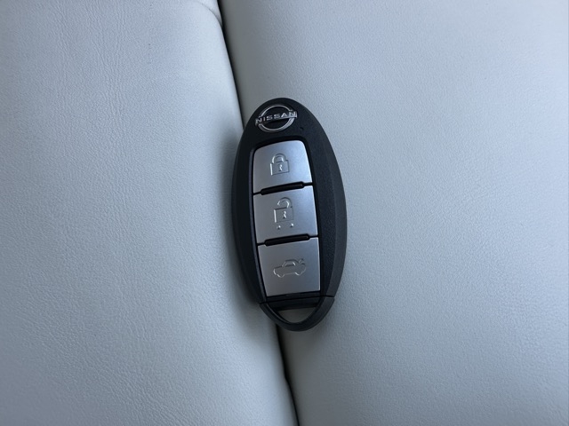 スカイライン(ニッサン)中古車 27