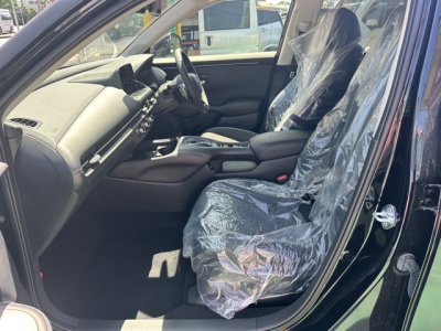 ZR-V(ホンダ)中古車 前席内装