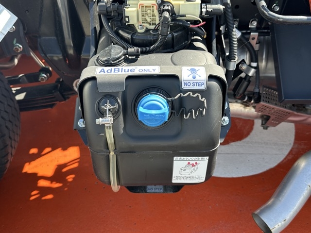 キャンター(三菱)レンタ登録済未使用車 12