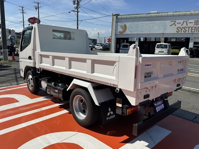 キャンター(三菱)レンタ登録済未使用車 27