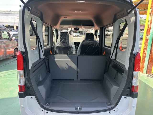 N-VAN(ホンダ)届出済未使用車 9