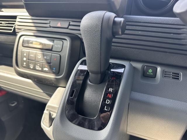 N-VAN(ホンダ)届出済未使用車 18