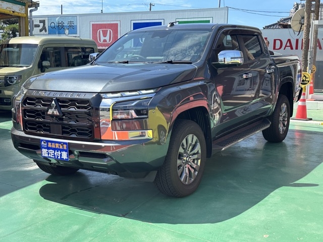 トライトン(三菱)中古車 1