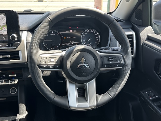 トライトン(三菱)中古車 5