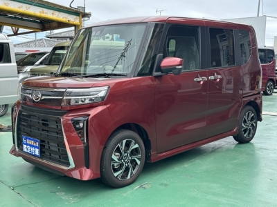 タントカスタム(ダイハツ)中古車 前方