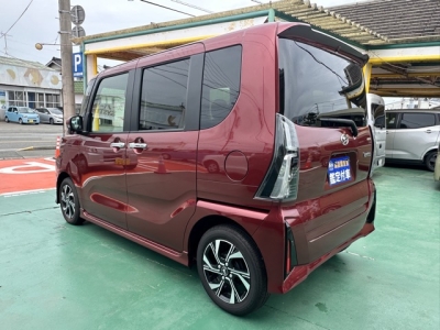 タントカスタム(ダイハツ)中古車 後方