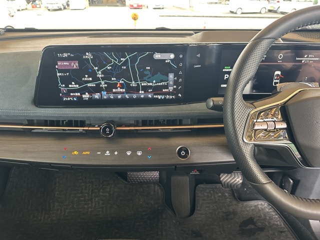 アリア(ニッサン)中古車 13