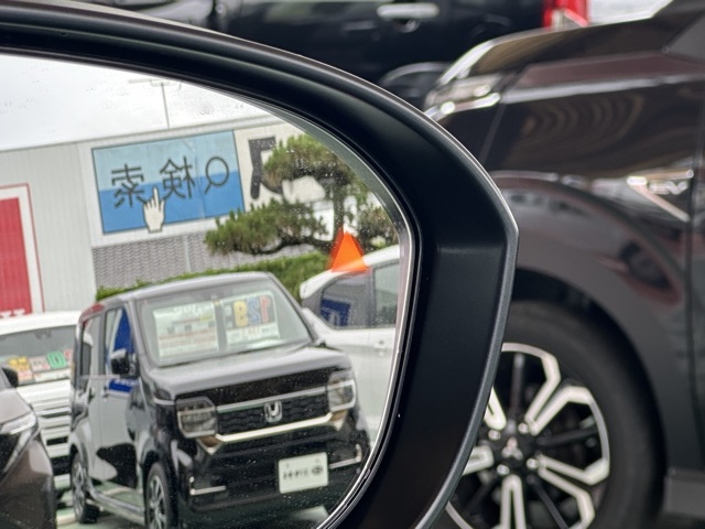 アリア(ニッサン)中古車 17
