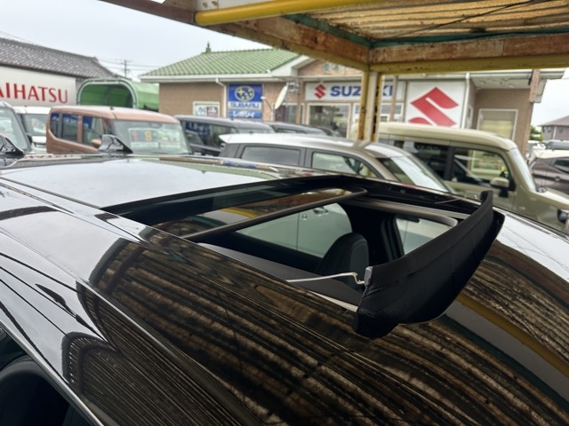 アリア(ニッサン)中古車 24